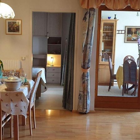 Nette-2-Schlafzimmer-Wohnung-In-Klagenfurt-Am-Woerther-See Klagenfurt am Woerthersee Exteriör bild